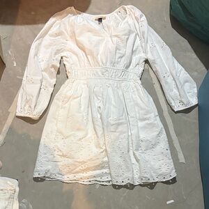 Universal Thread Cream Eyelet Blouse